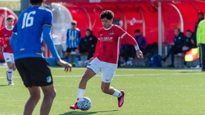 Sinyal Kuat Pemain AZ Alkmaar Julian Oerip untuk Bergabung dengan Timnas Indonesia, Koneksi Keluarga Jawa Timur Jadi Pendorong