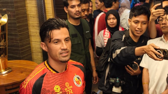 Stefano Lilipaly Tegaskan Komitmen Penuh di Semen Padang: Target Juara Championship dan Promosi Liga 1