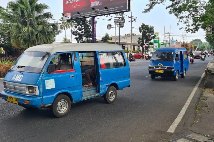Program Angkot Pelajar Gratis Kota Malang Terhambat, Realisasi Target Agustus Masih Penuh Ketidakpastian