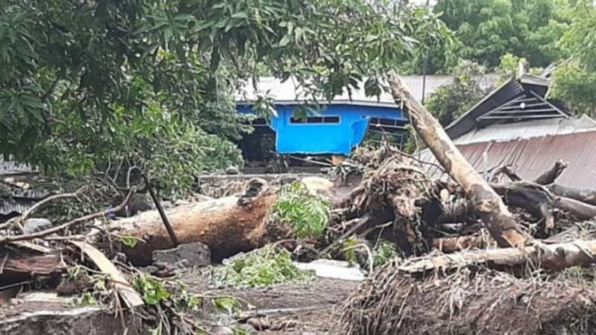 Tragedi Alam di Perbatasan Nepal-China: Ratusan Turis Hilang dalam Banjir Bandang yang Mengerikan