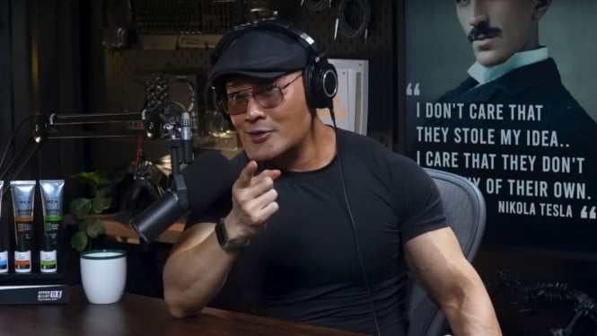 Deddy Corbuzier Hadapi Kepergian Ibunda dengan Kedewasaan, Ungkap Pencapaian Berbakti kepada Orangtua