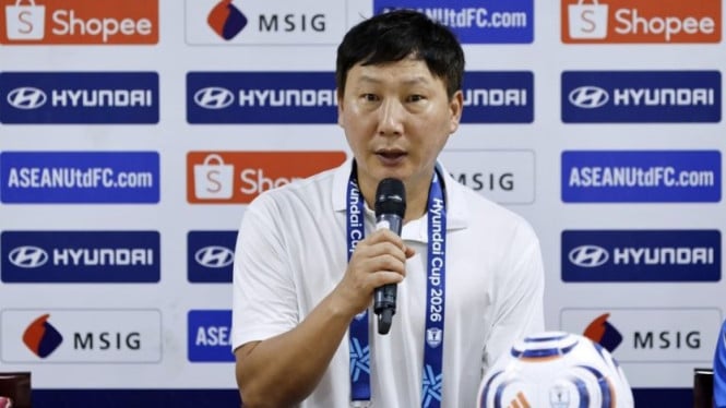 Kim Sang-sik Tumbang Setelah Membawa Vietnam Raih Trofi Piala AFF 2026, Ungkap Kelelahan Ekstrem